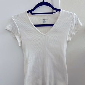 brandy melville tee